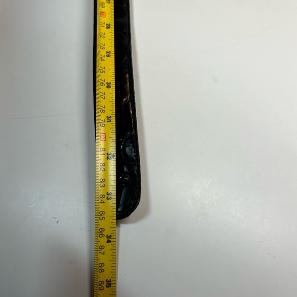 Liz Claiborne Womens Black Belt Croc Embossed, Gold Tone Hardware. Size S - Picture 6 of 8